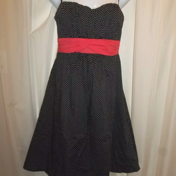 NWT Pin-up Polka-dot Vintage Style Dress - Picture 2 of 6